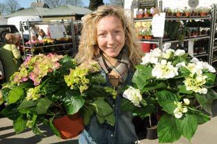 Popular flower seller Kelly Smith back with her stall at Malton farmers' market, weeks after losing her pitch on the Saturday market.