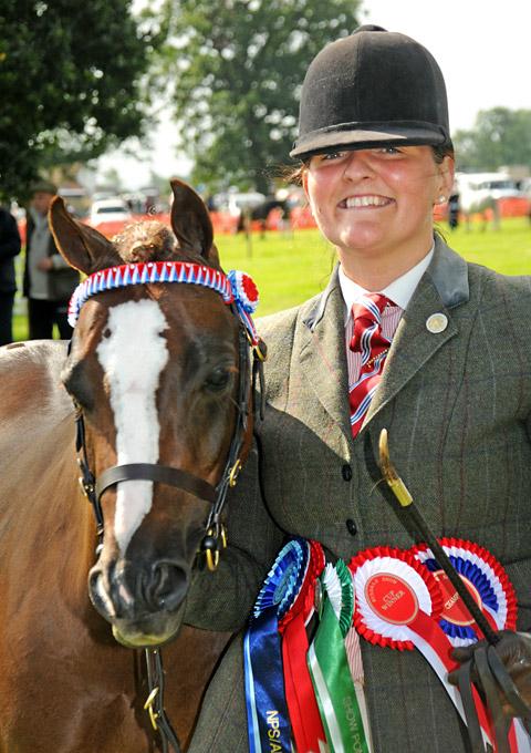 Jayne Lee with Woodend Jackanory, riding pony breeding champion