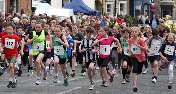 Runners in the one mile race at Kirkbymoorside