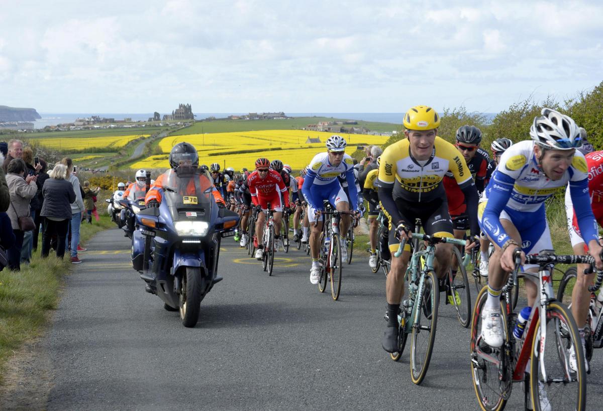 The Peloton ride up Hawsker Lane, Whitby, during the Tour de Yorkshire between Bridlington and Scarborough.  Photo: Owen Humphreys/PA Wire