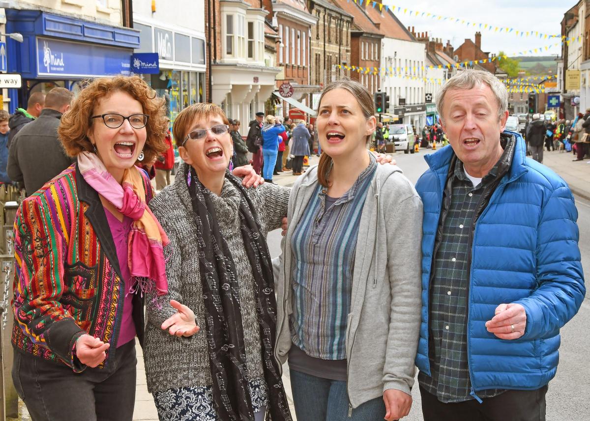 The Tour de Yorkshire in Malton. Pictured are the Four Quarters singing group on Wheelgate, Rachel Shackleton, left, Lynn Sunley, Carolyn Jarvis and Rob Davis. Picture David Harrison.