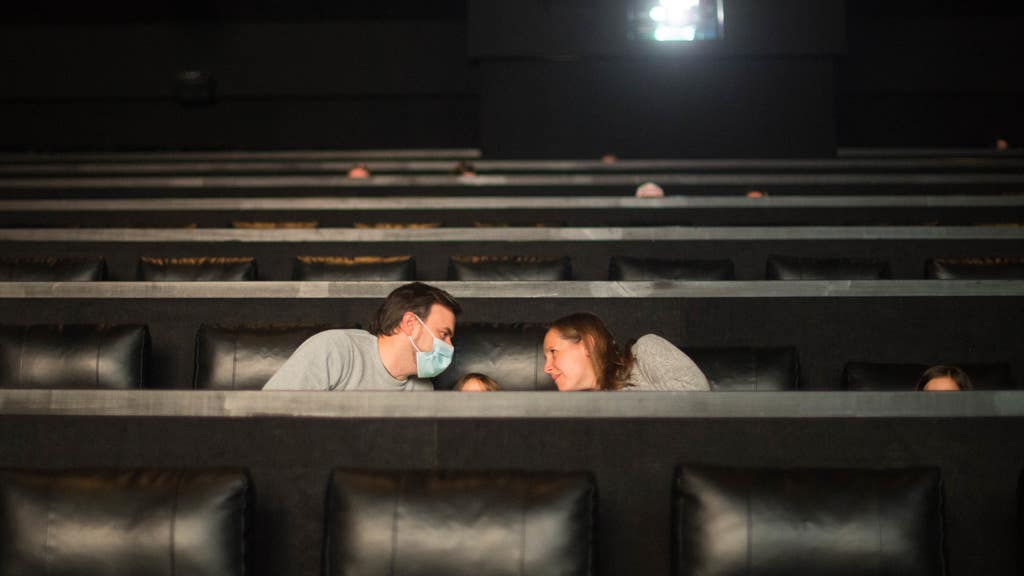 Showcase Cinemas offering 2 for 1 on chocolate and sweets this weekend - Vimarsana News