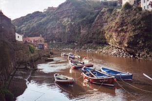 Staithes by Liza Rameryd .