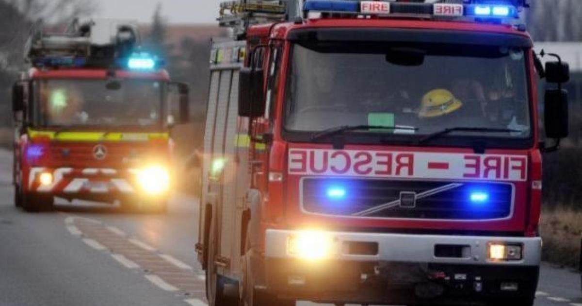 Harrogate: Firefighters battle serious Harrogate house fire - Vimarsana News