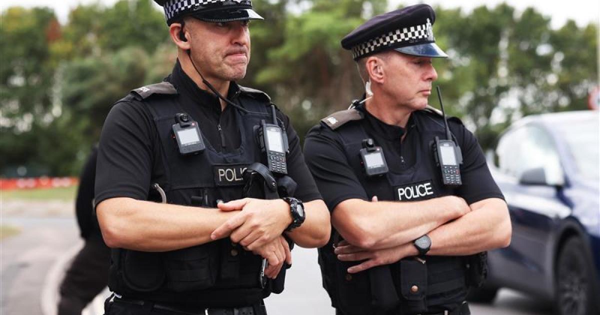 Teenagers arrested after motorbike 'stolen' in York suburb