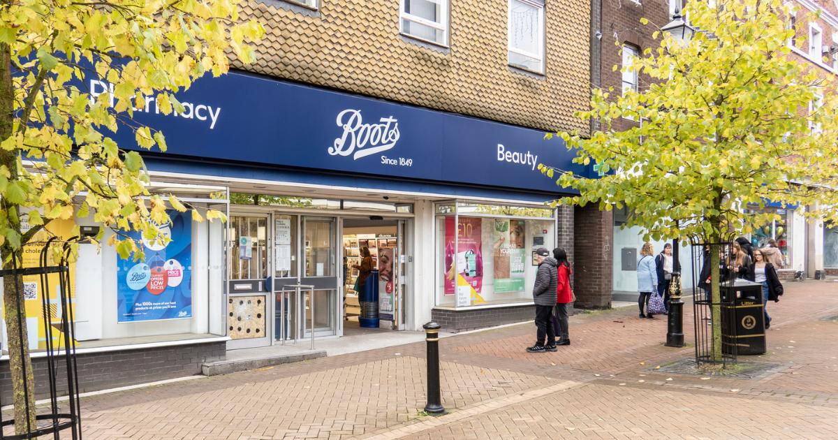 UK high street chain's future in doubt as £7bn takeover at risk of collapse